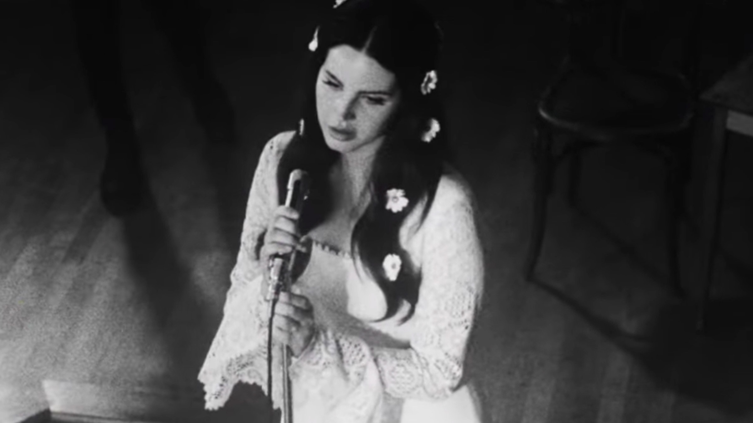 Clip lana teaser