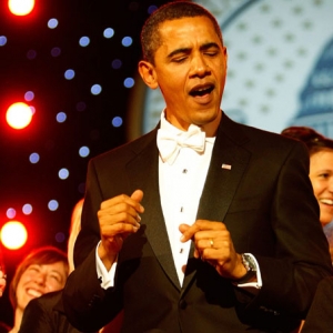 Barack obama animated dancing throwing money gif obama dancing