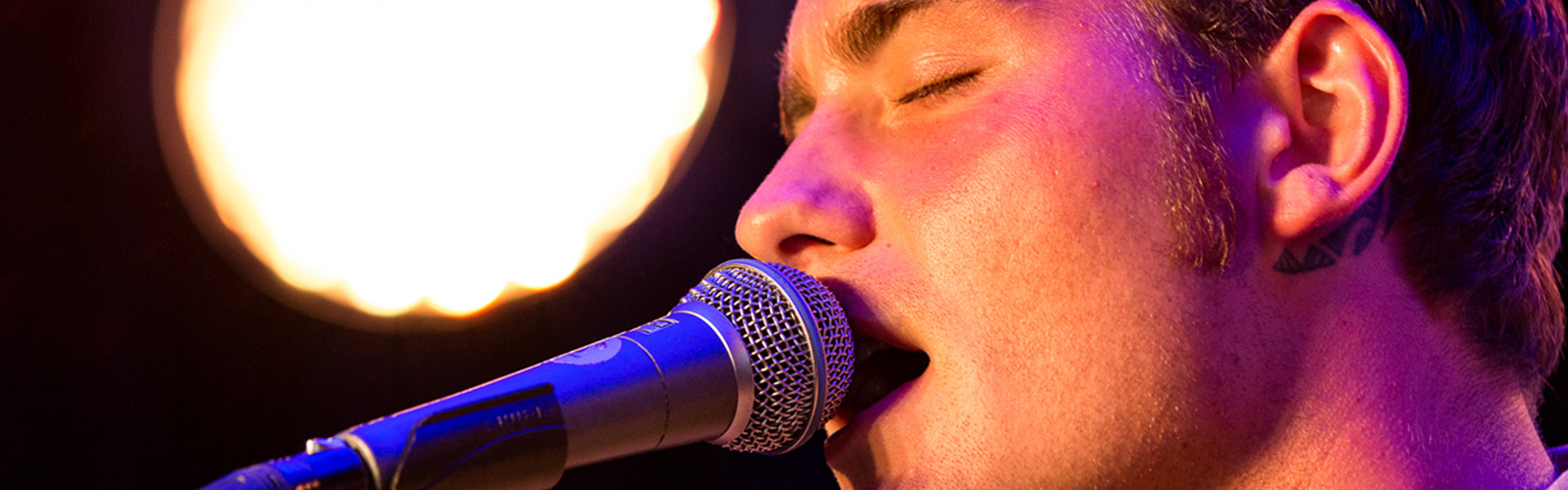 Douwe header