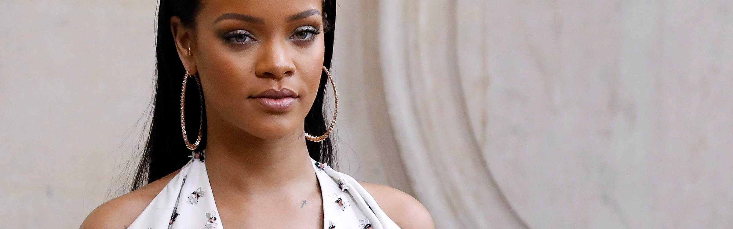 Headerr rihanna
