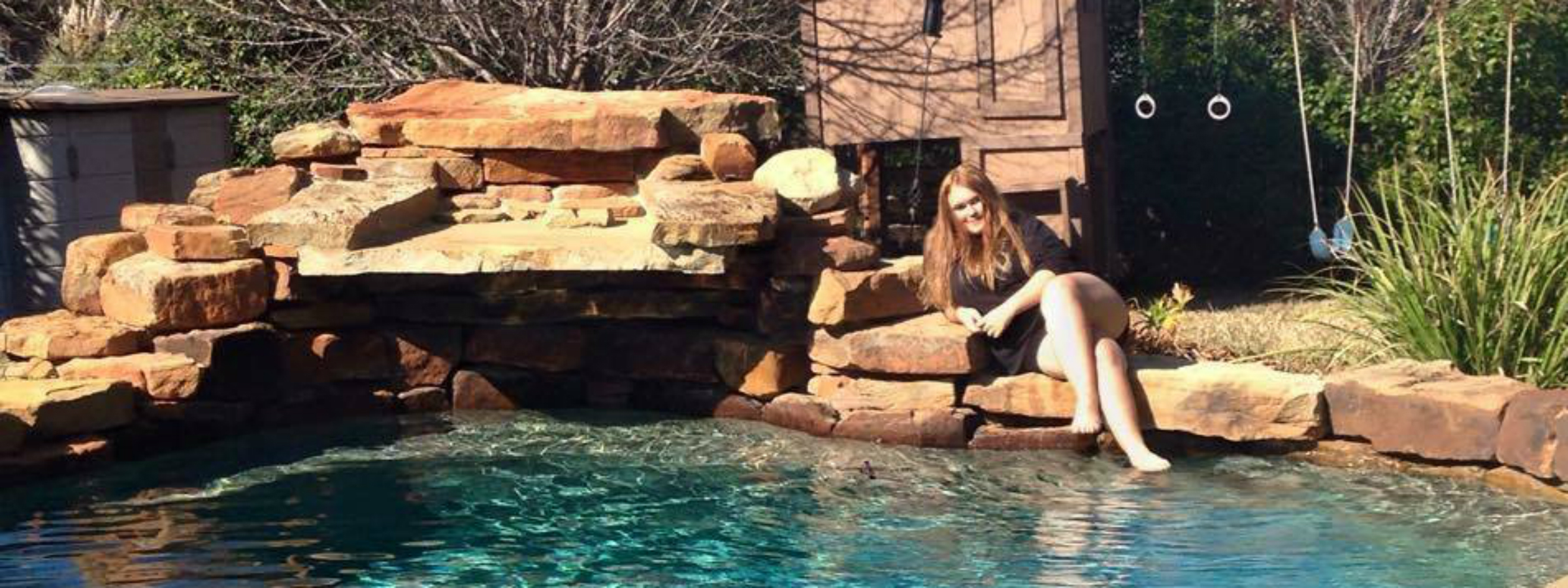Naima header