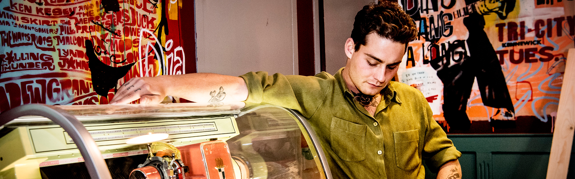 Douwe foolbar commercial header