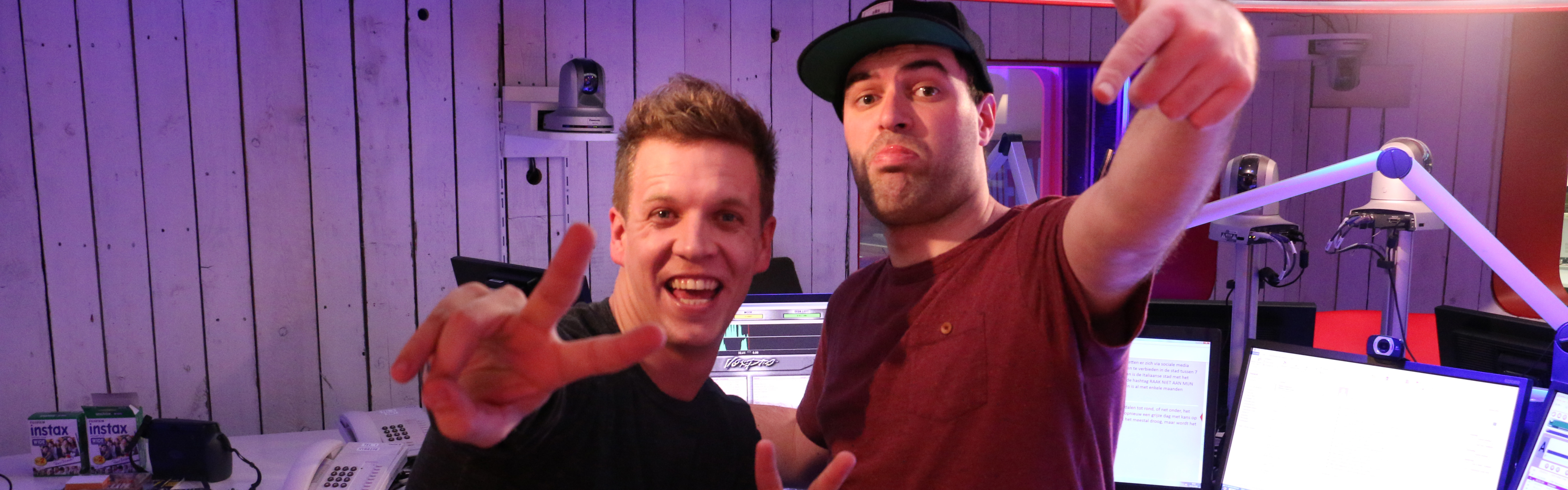 Headerjames