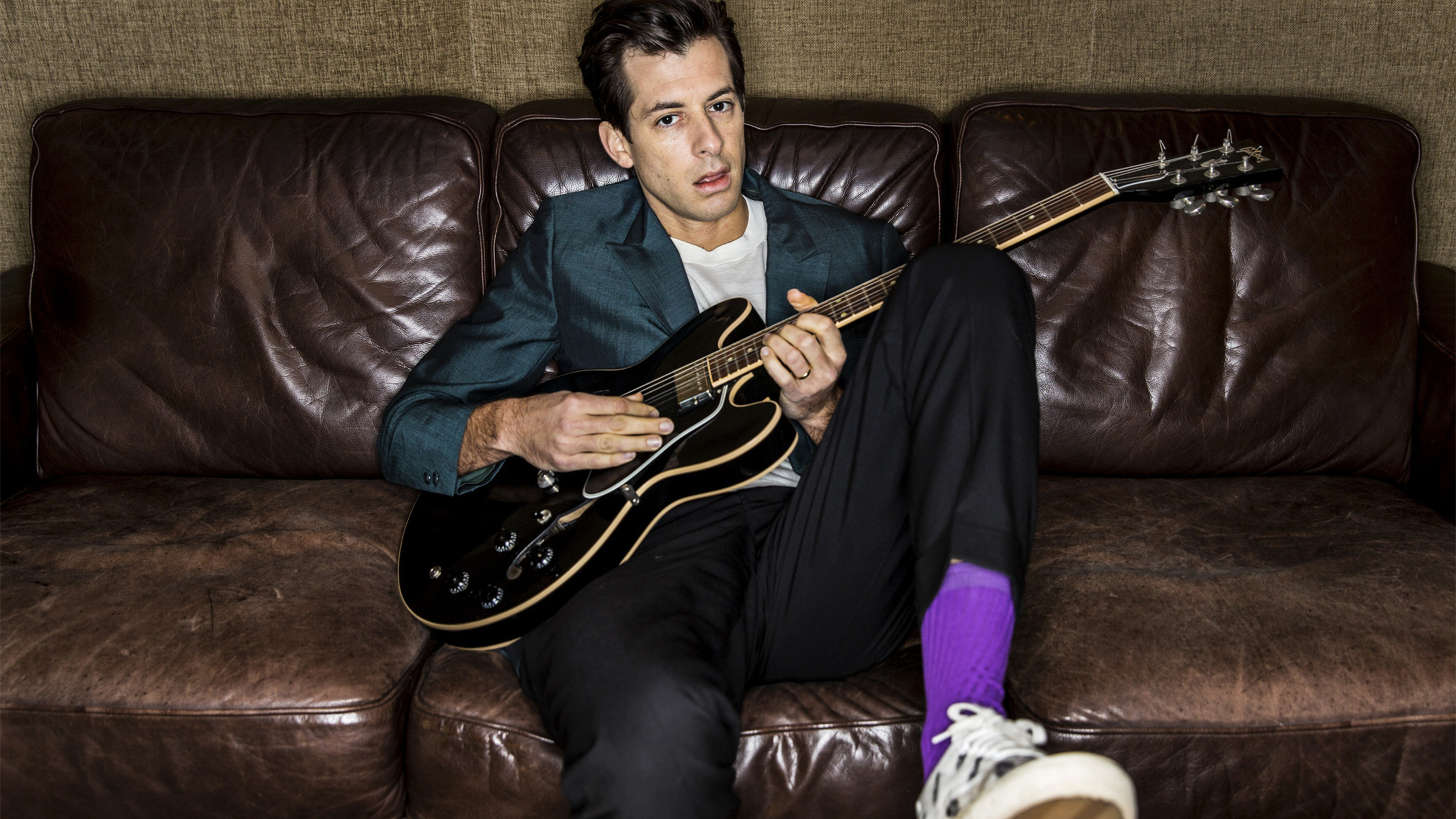 Mark ronson. Music Mark Ronson.